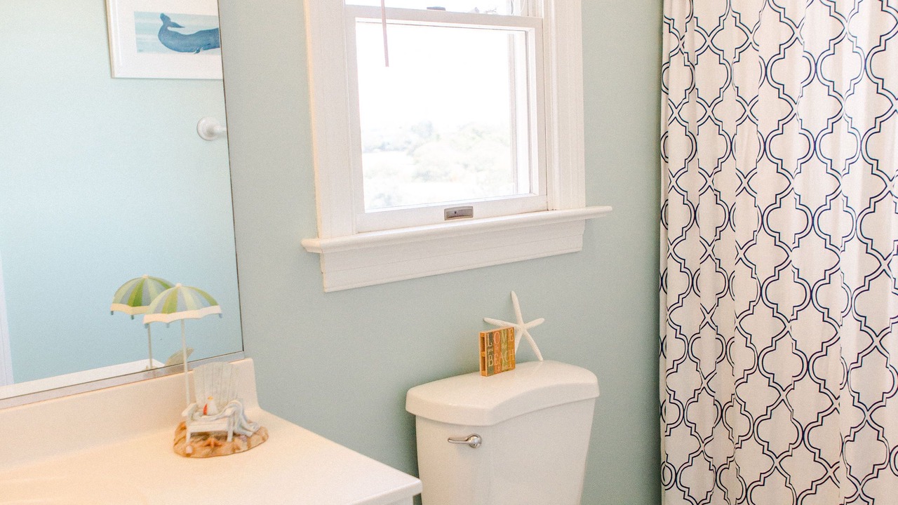 Photo of Bathroom in Nags Head