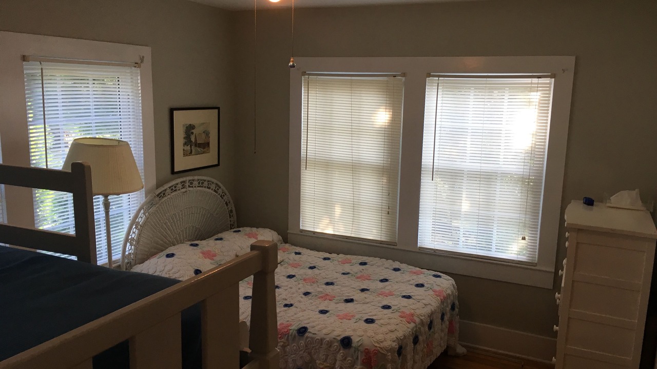 Photo of Bedroom in Roper