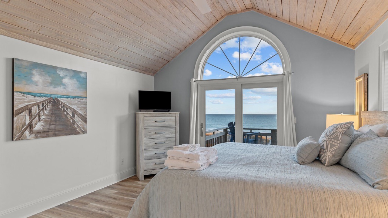 Photo of Bedroom in Atlantic Beach