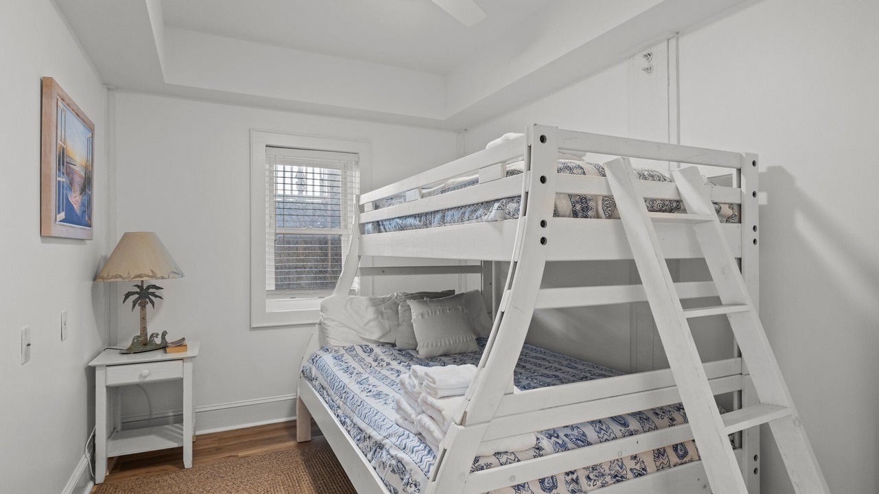 Photo of Bedroom in Atlantic Beach