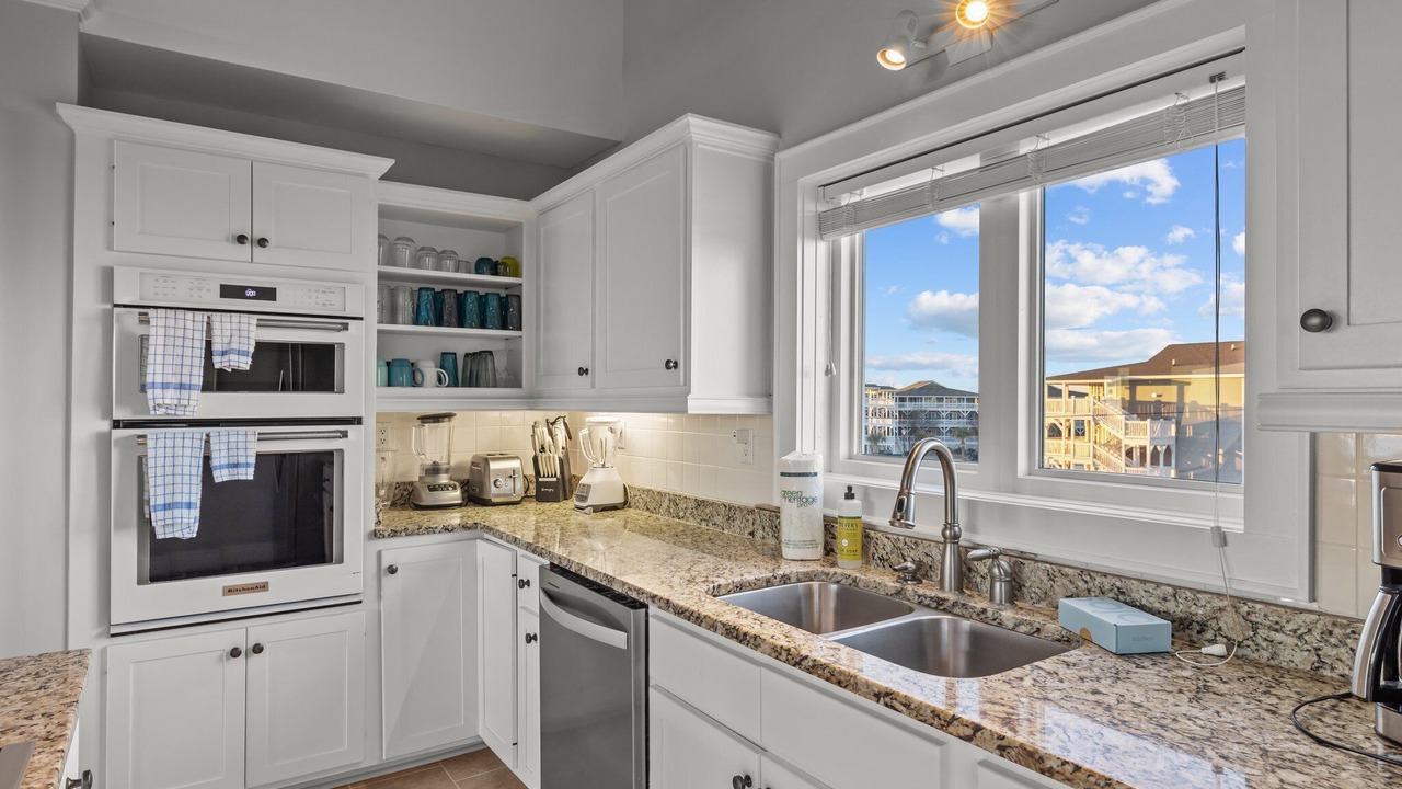 Photo of Kitchen in Atlantic Beach