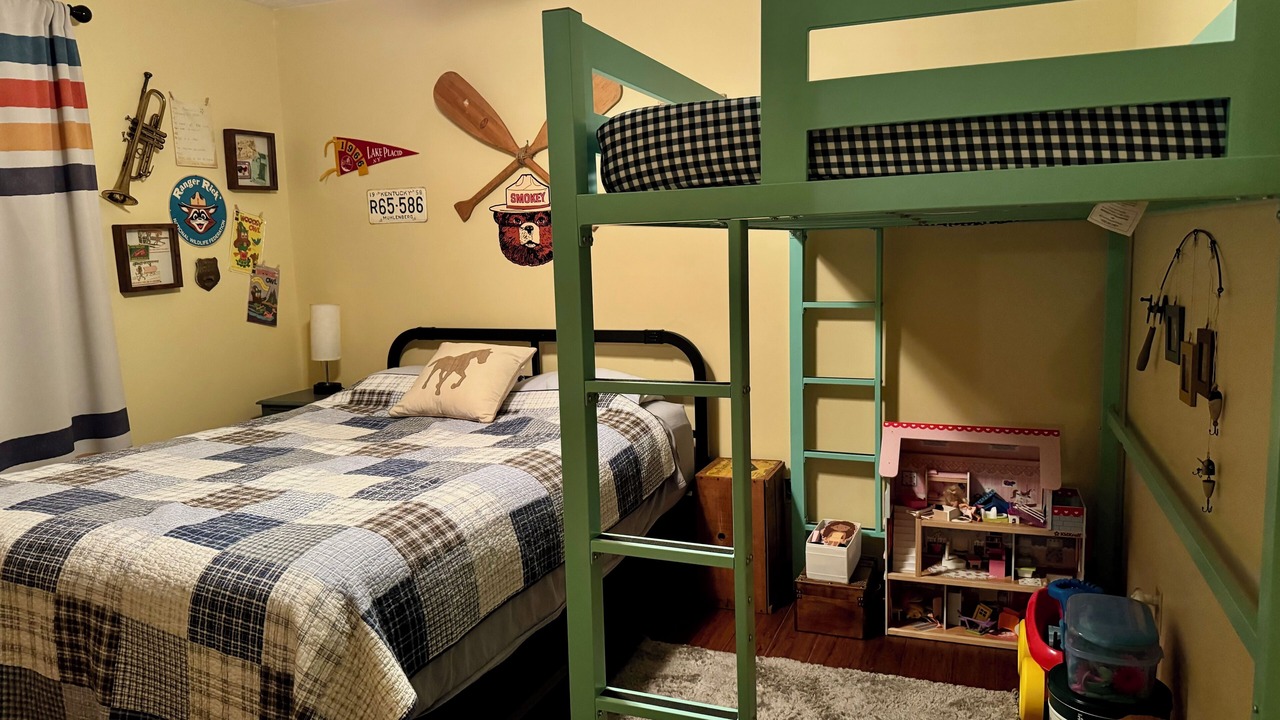 Photo of Bedroom in Penrod