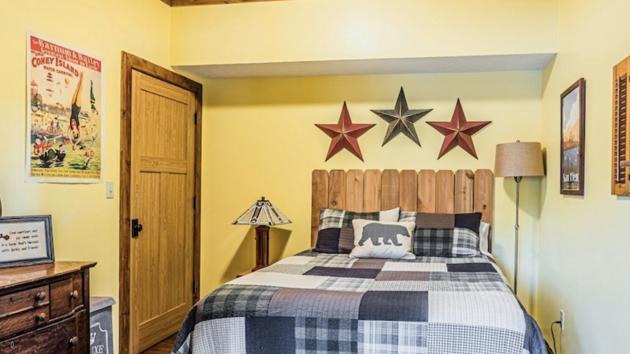 Photo of Bedroom in Penrod