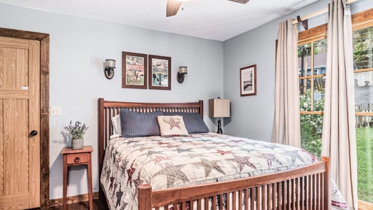 Photo of Bedroom in Penrod