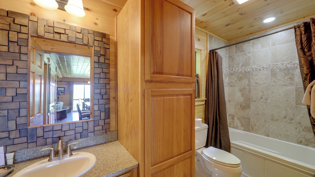 Photo of Bathroom in Bryson City