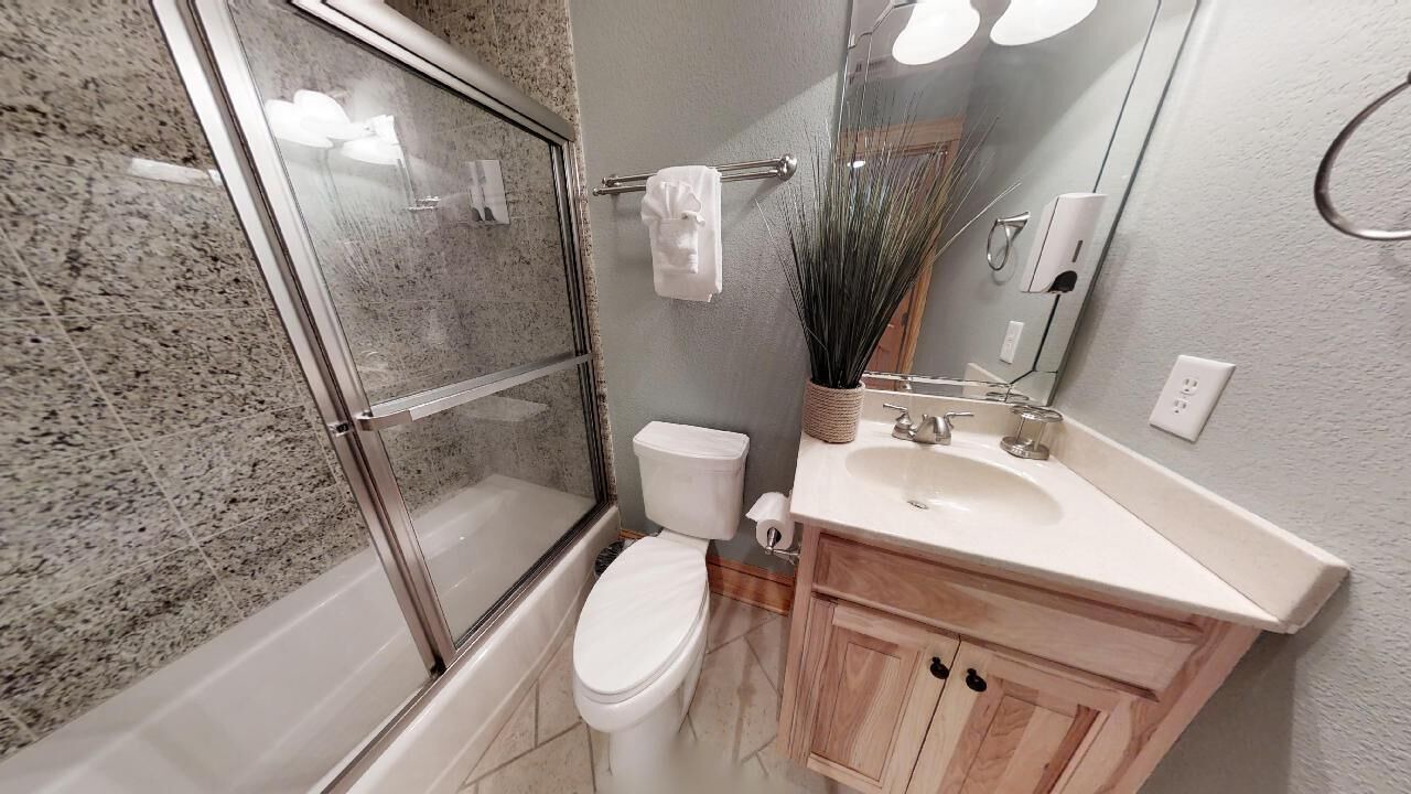 Photo of Bathroom in Bermuda Bay
