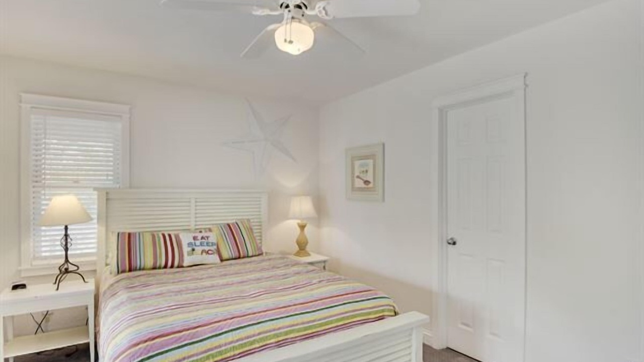 Photo of Bedroom in Ocean Hill