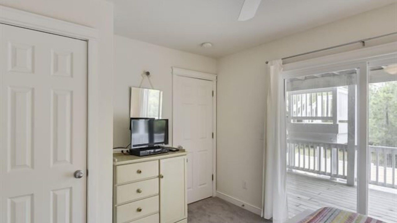 Photo of Bedroom in Ocean Hill