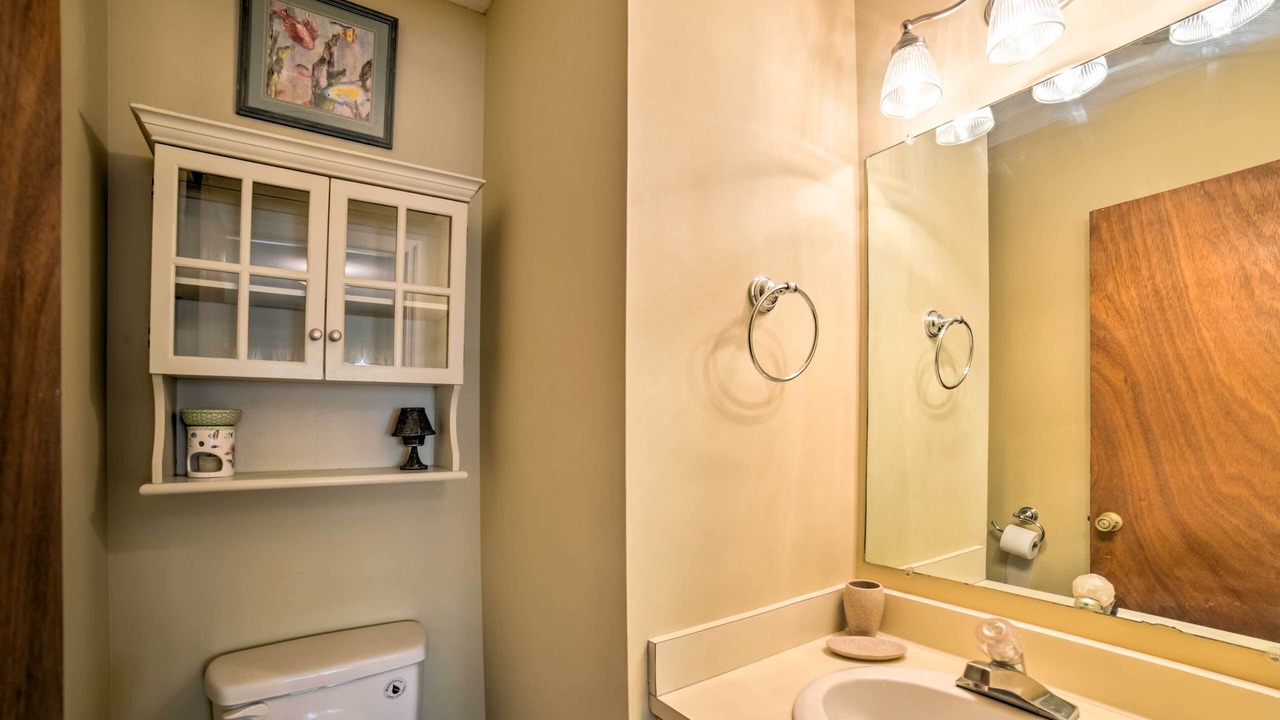 Photo of Bathroom in Tranquil Harbour