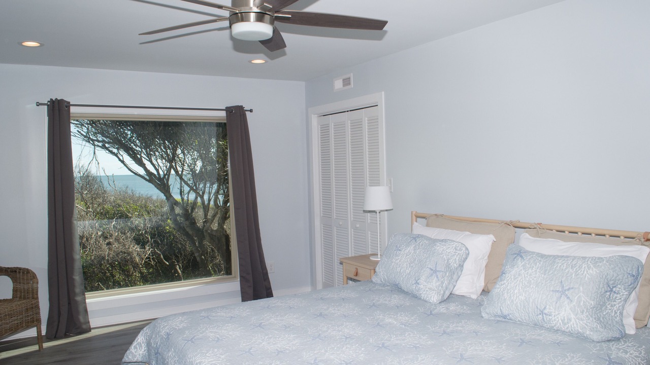 Photo of Others in Pine Knoll Shores