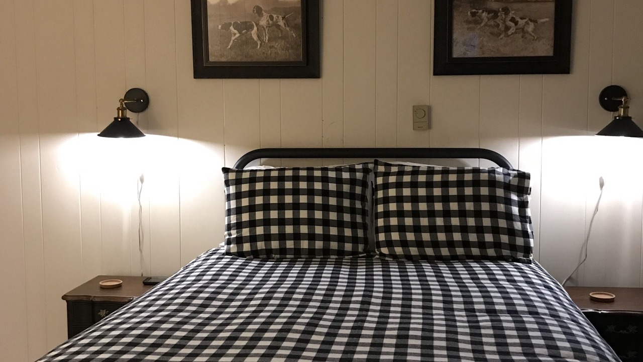 Photo of Bedroom in Robbinsville
