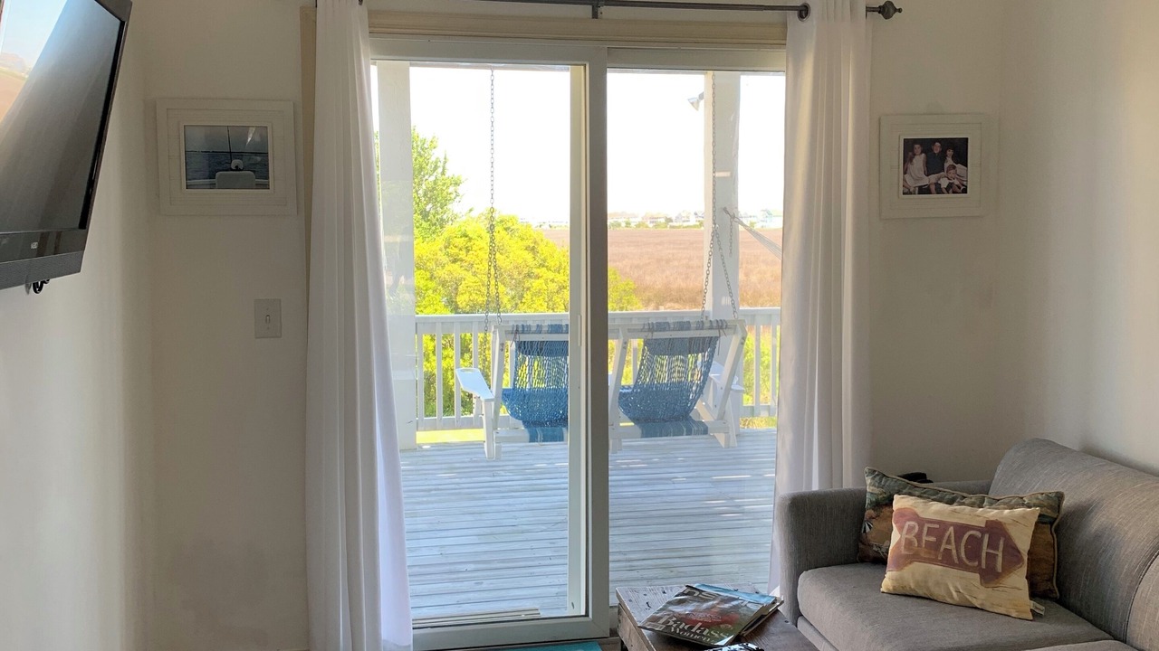 Photo of Bedroom in Manteo