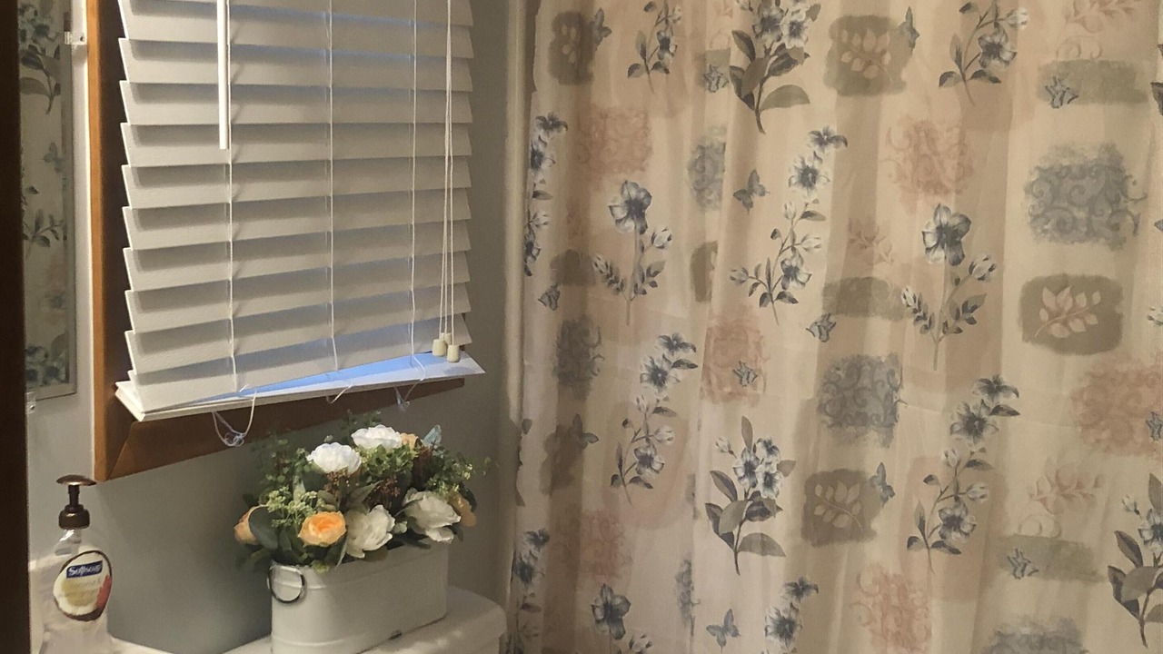 Photo of Bathroom in Maggie Valley