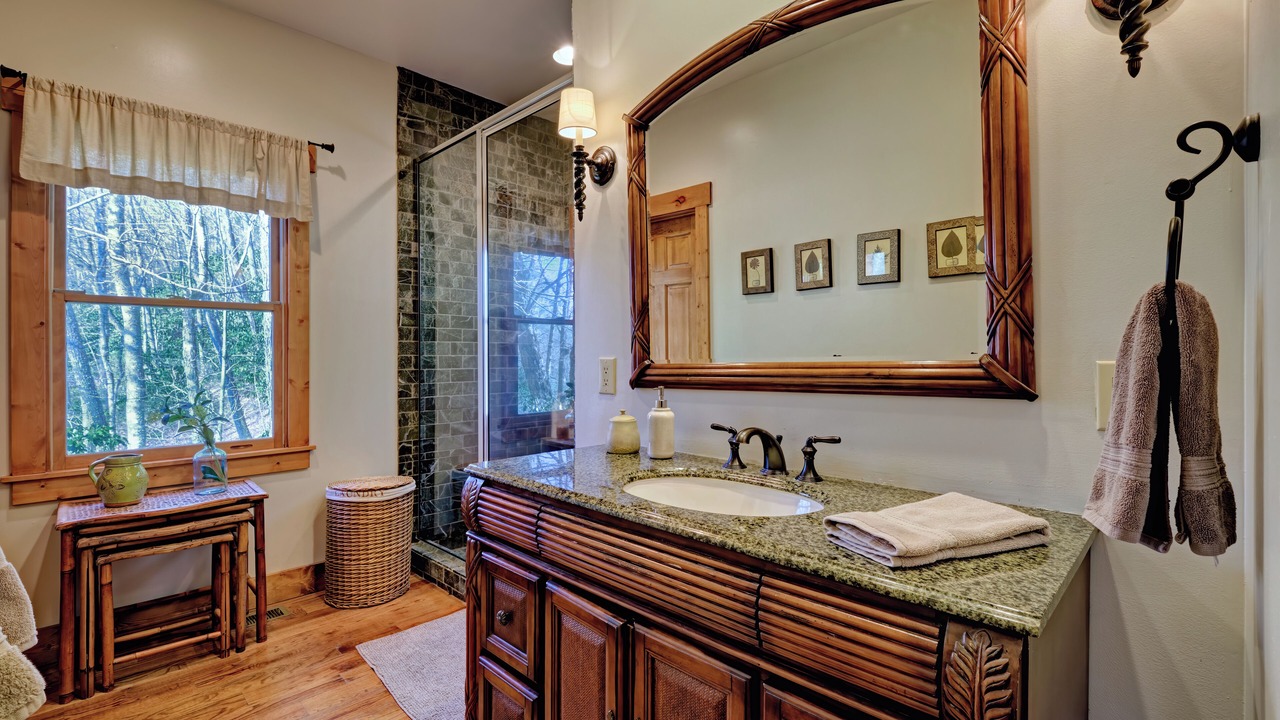 Photo of Bathroom in Cashiers