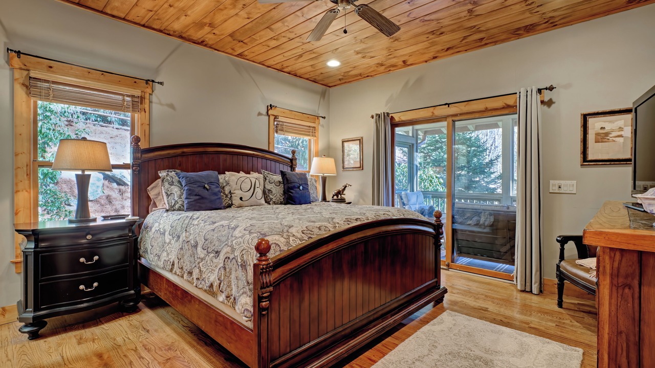 Photo of Bedroom in Cashiers