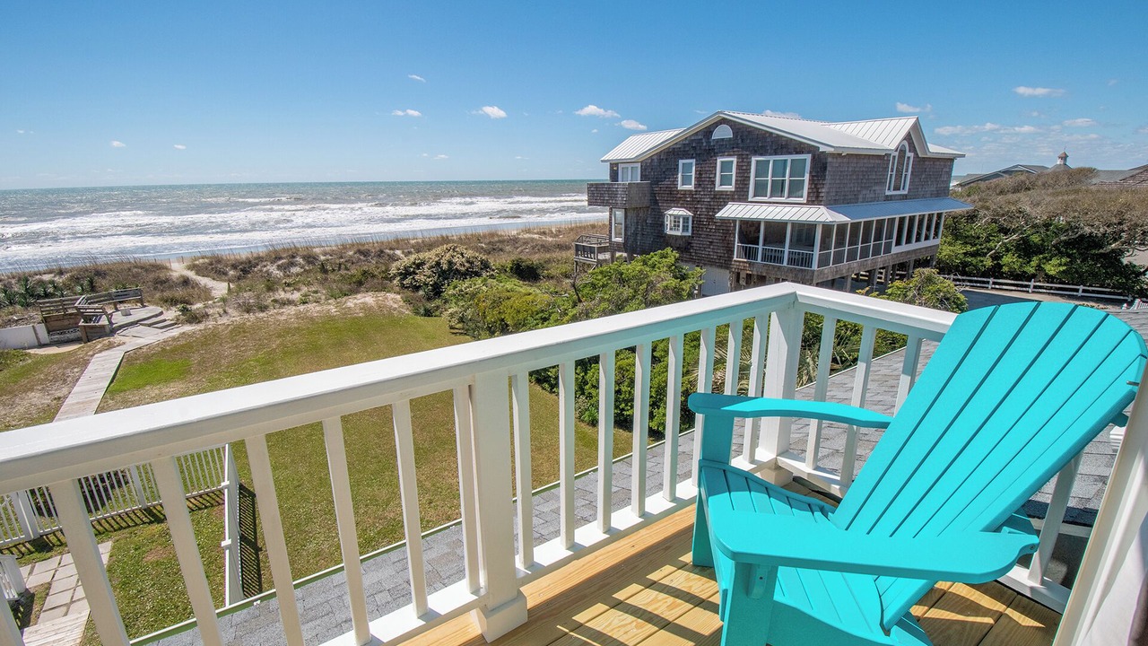 Photo of Patio Balcony in Pine Knoll Shores