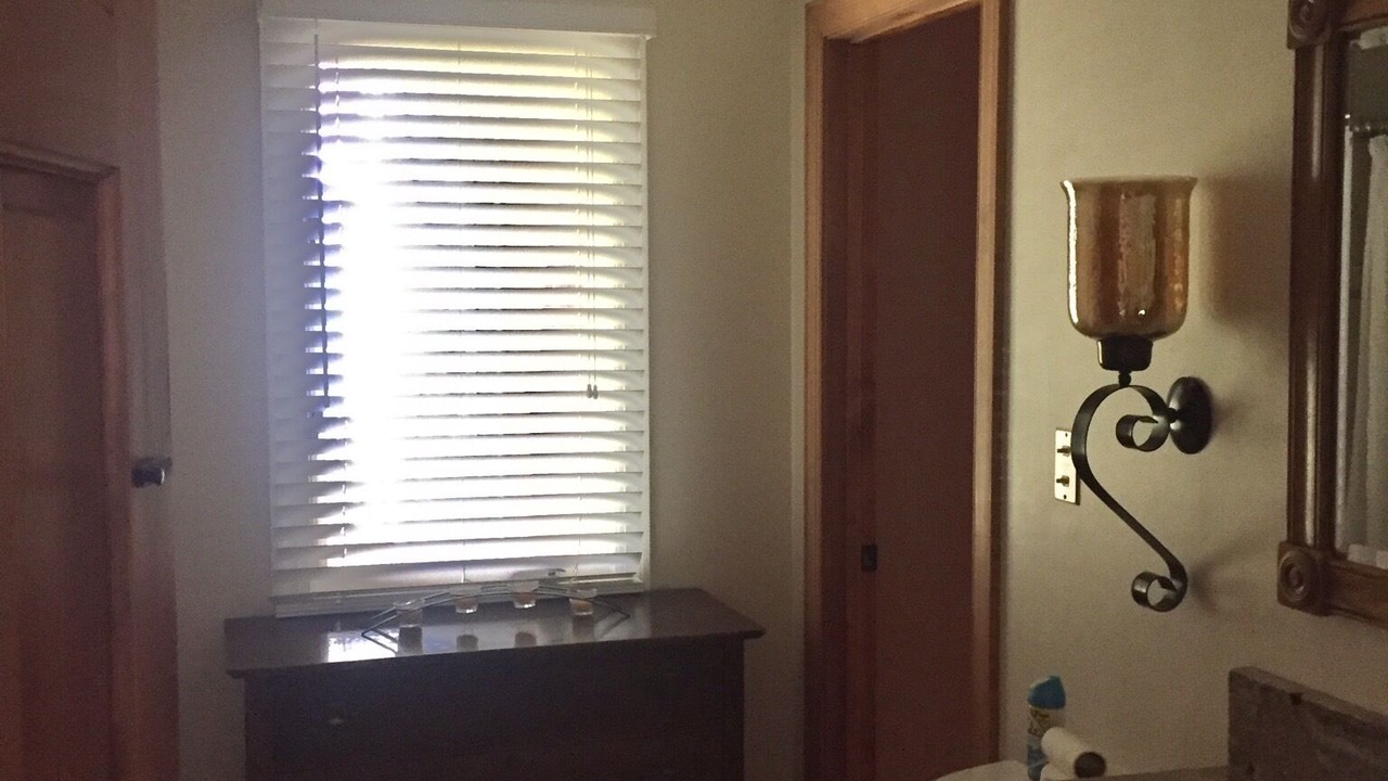 Photo of Bathroom in Fairview