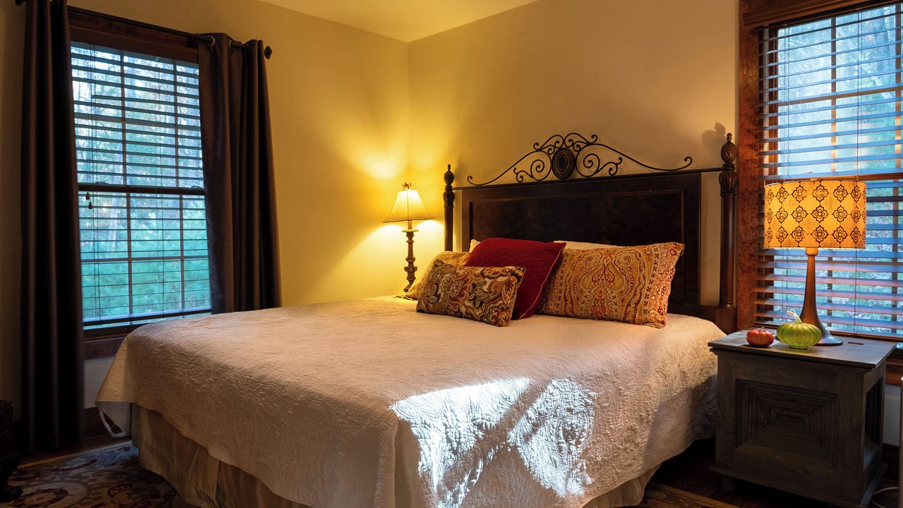Photo of Bedroom in Arden