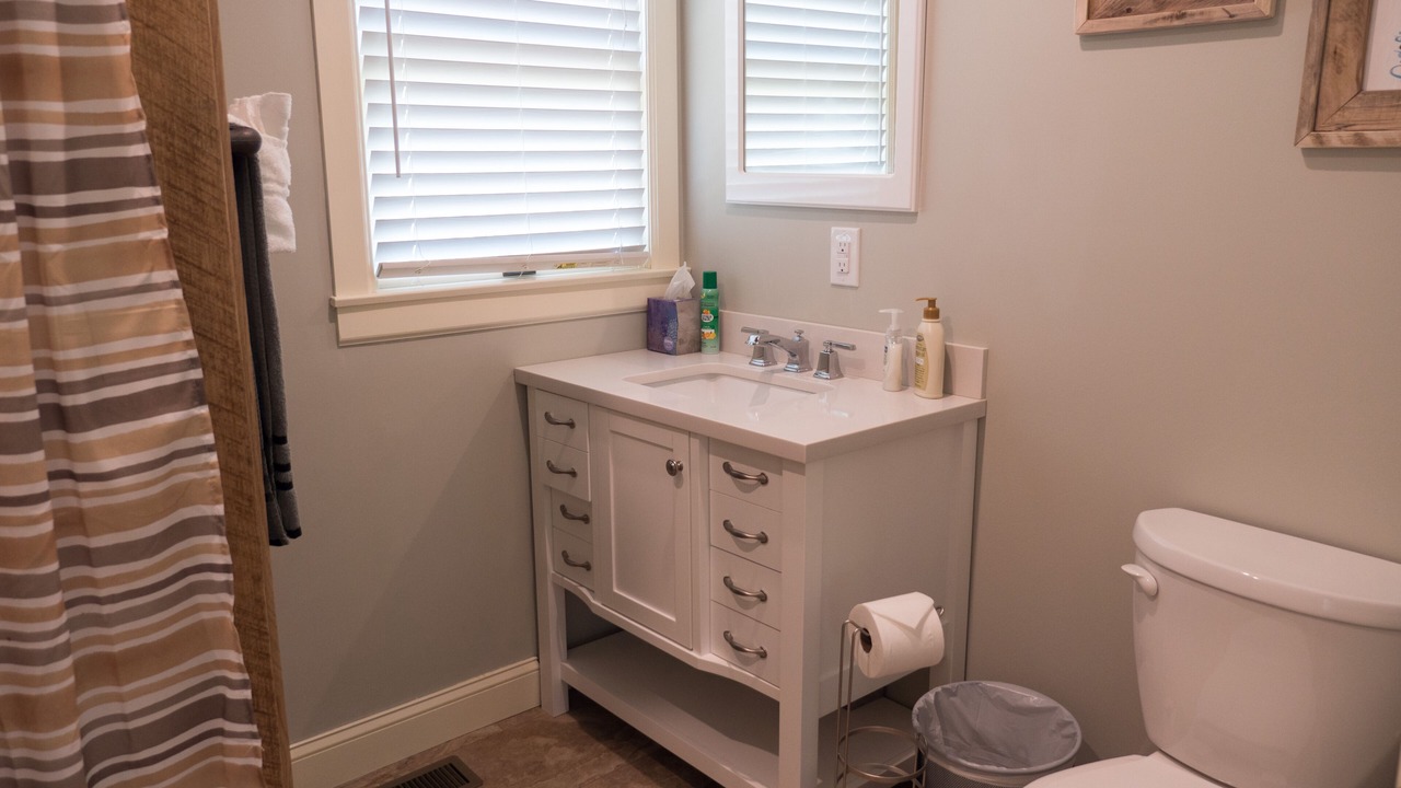 Photo of Bathroom in Woodfin