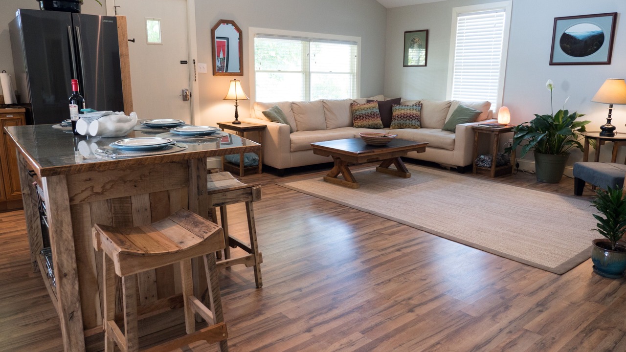 Photo of Livingroom in Woodfin