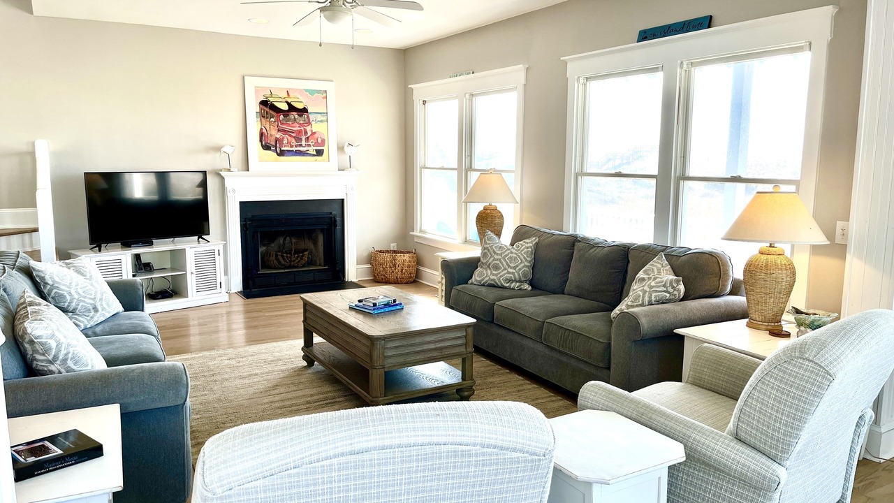 Photo of Livingroom in Flora's Bluff