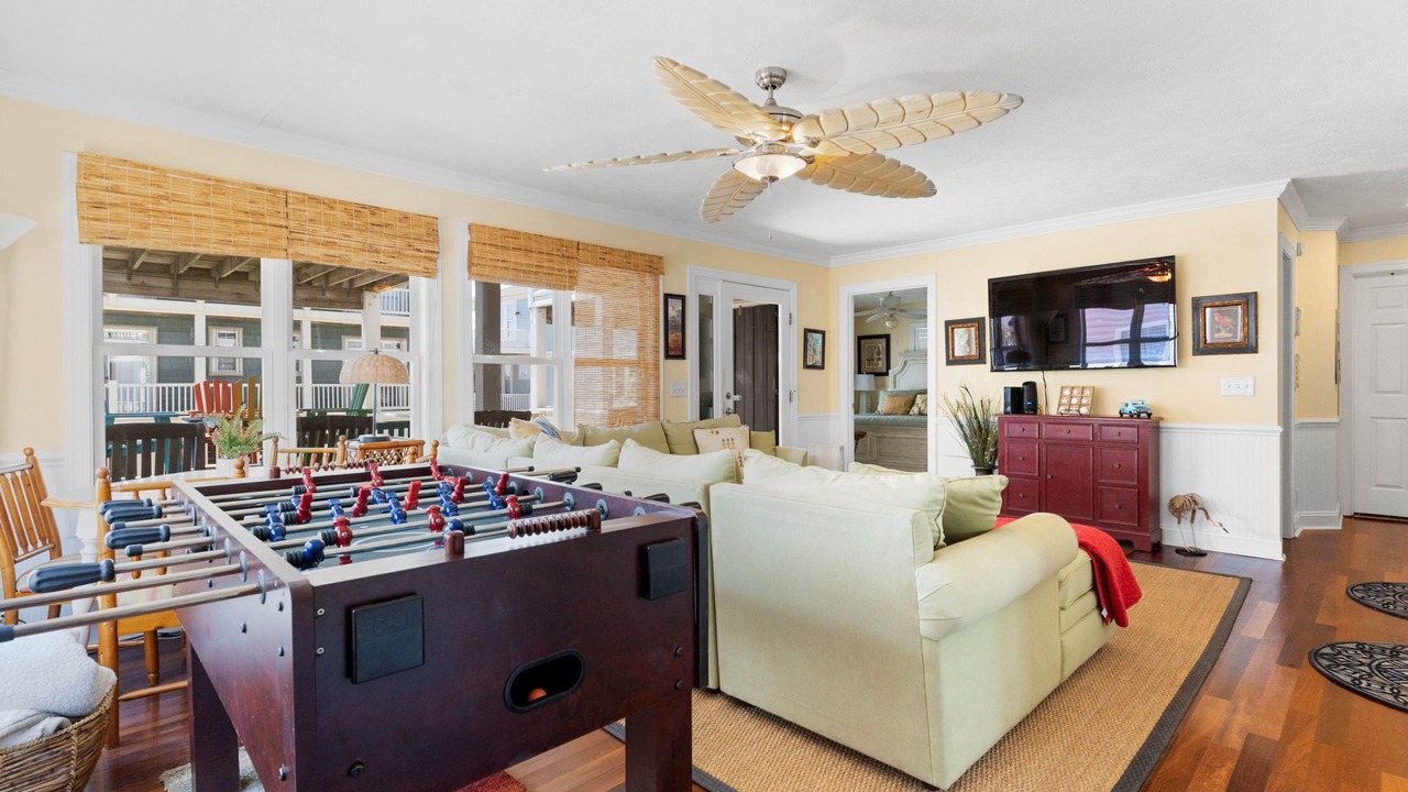 Photo of Livingroom in Ocean Isle Beach