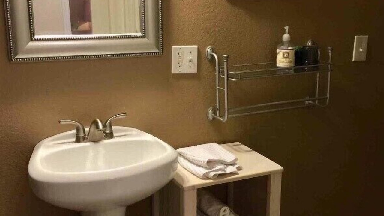 Photo of Bathroom in Kitty Hawk