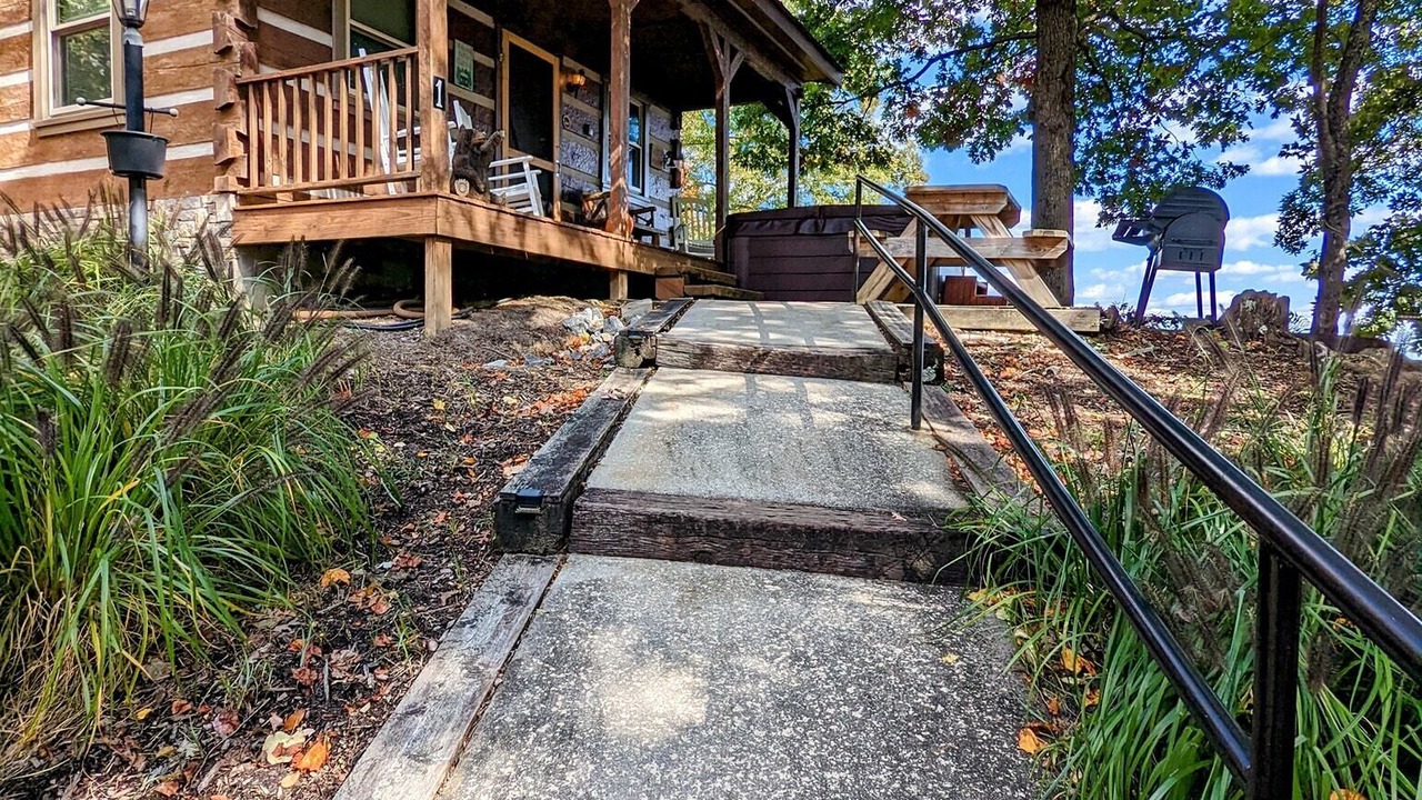 Photo of Outdoor in Traphill