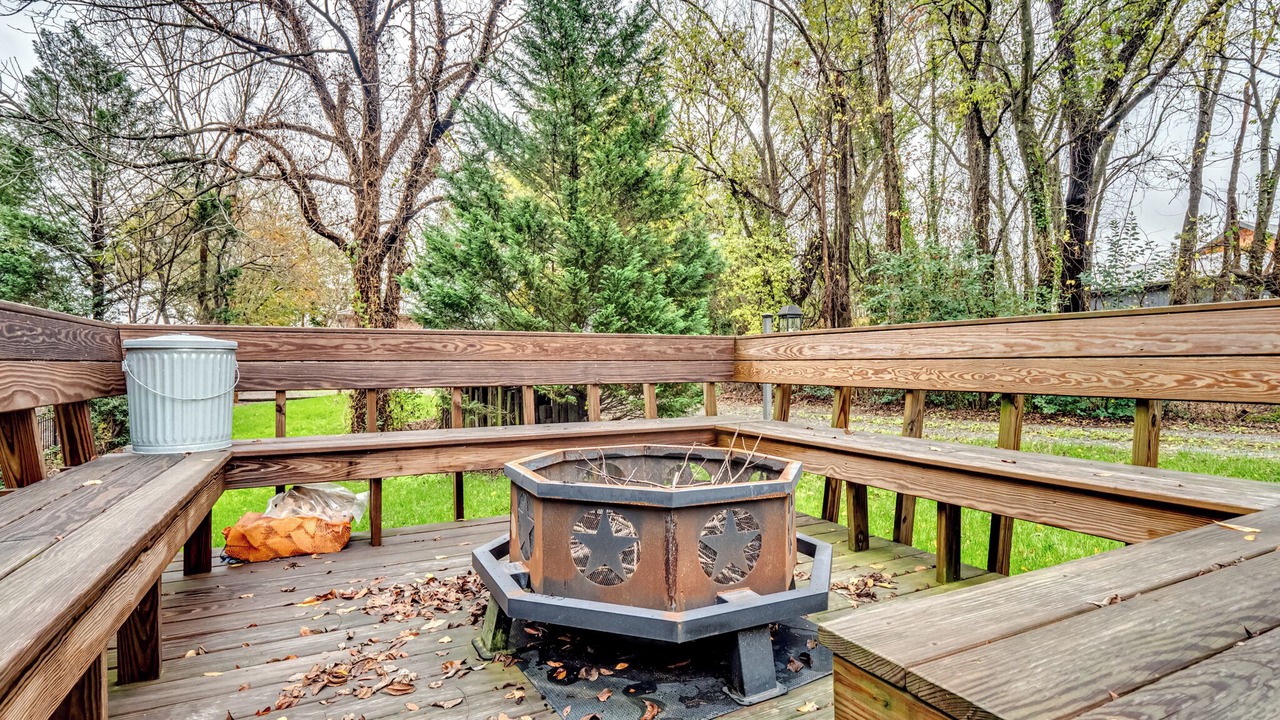 Photo of Outdoor in Mountain Island