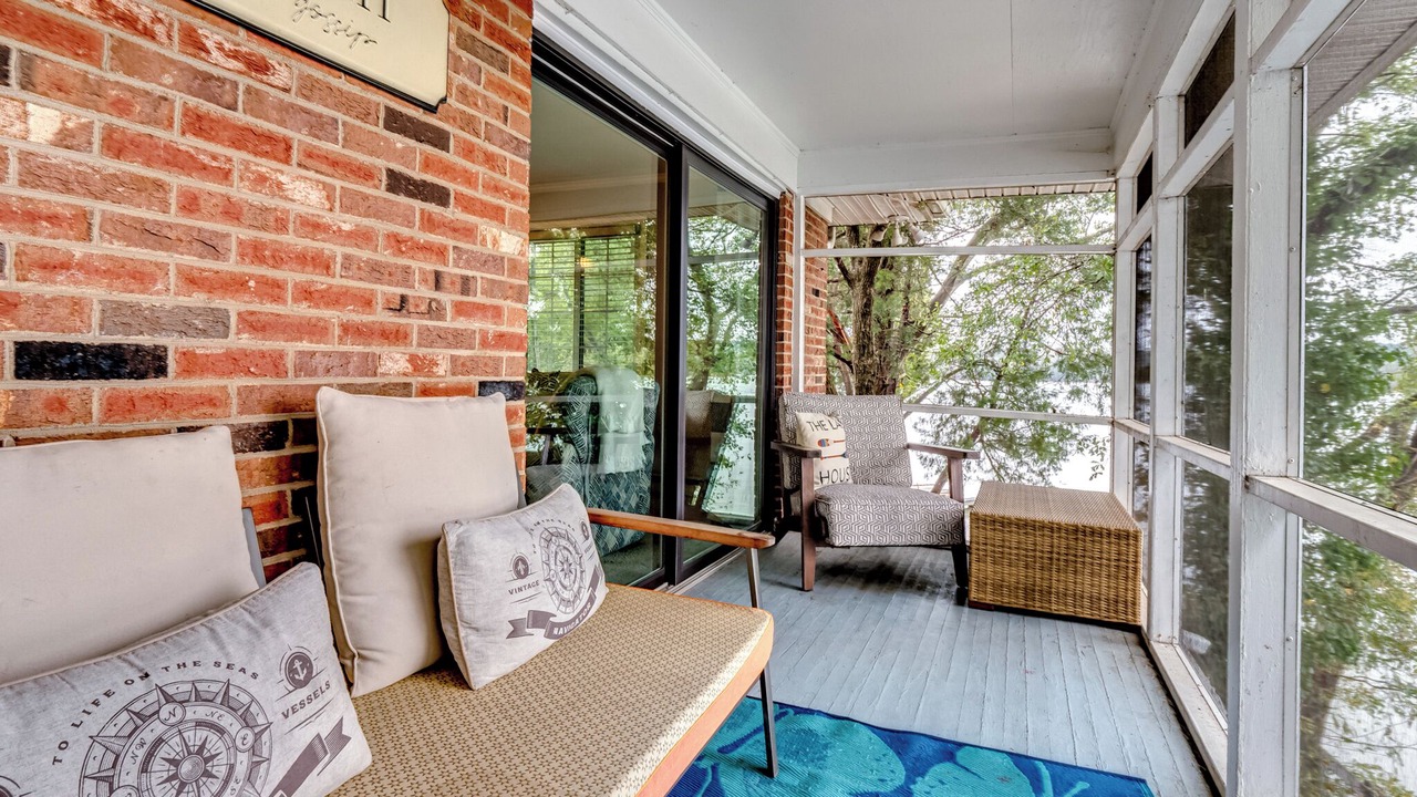 Photo of Patio Balcony in Mountain Island