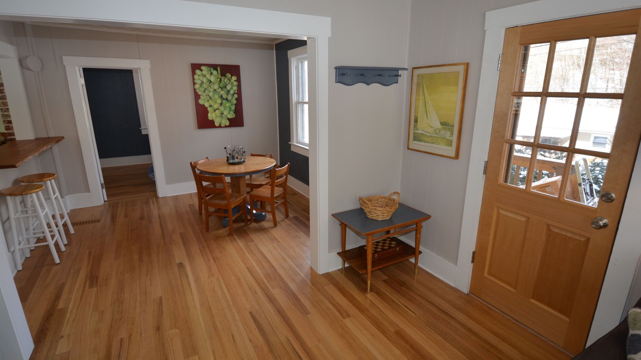 Photo of Livingroom in East End - Valley Street