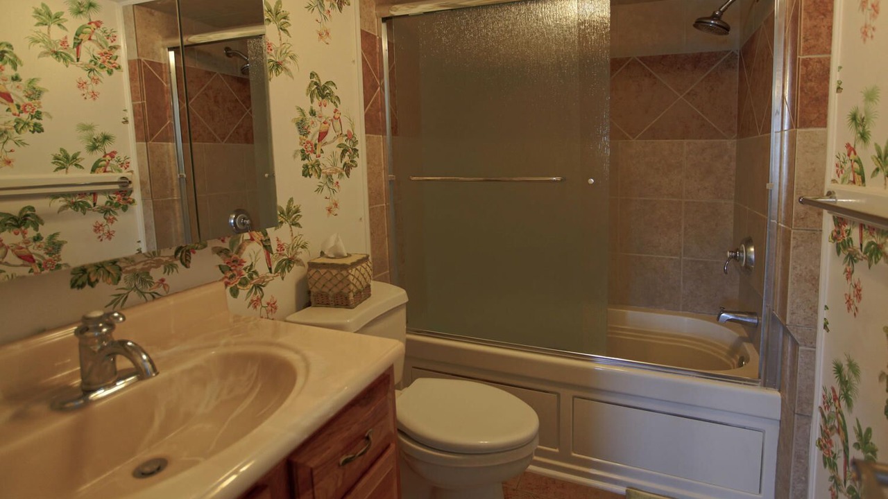 Photo of Bathroom in Wilmington Beach