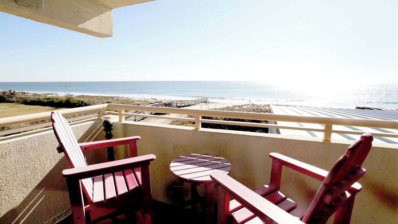 Photo of Patio Balcony in Wilmington Beach