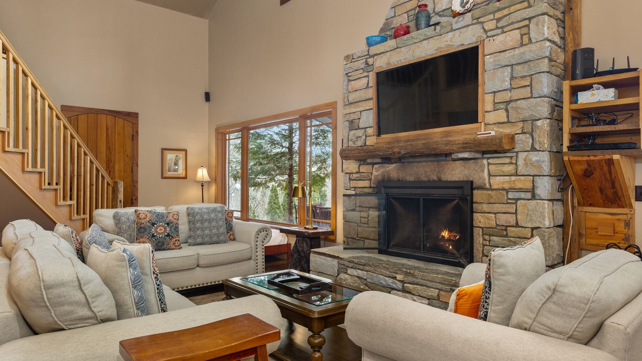 Photo of Livingroom in Fairview