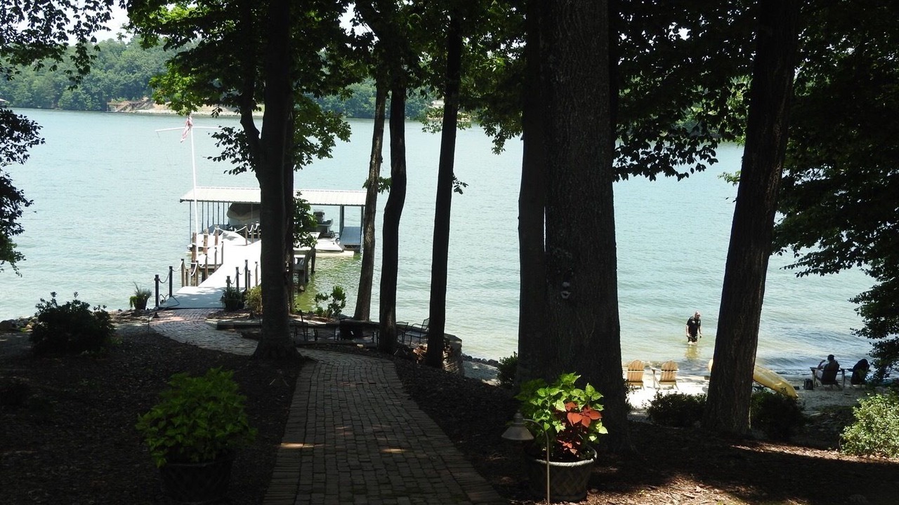 Photo of Outdoor in Lake Norman of Catawba