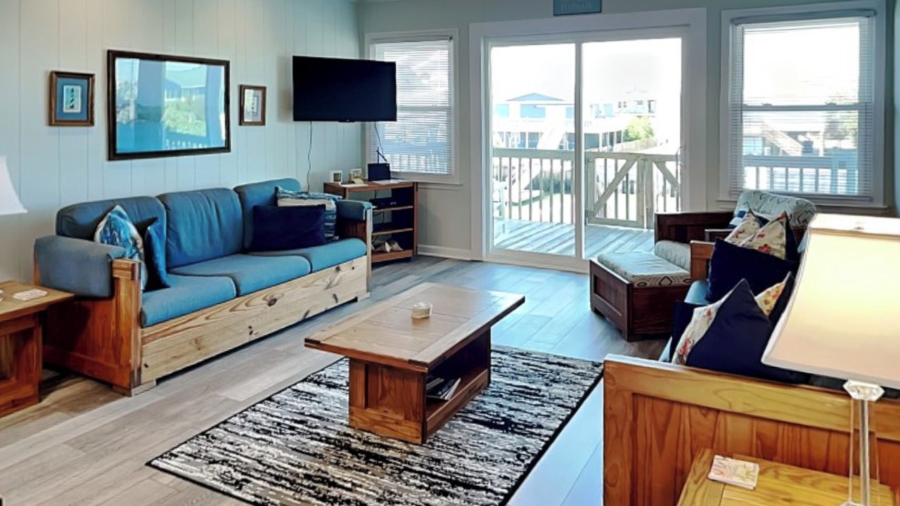 Photo of Livingroom in Topsail Beach