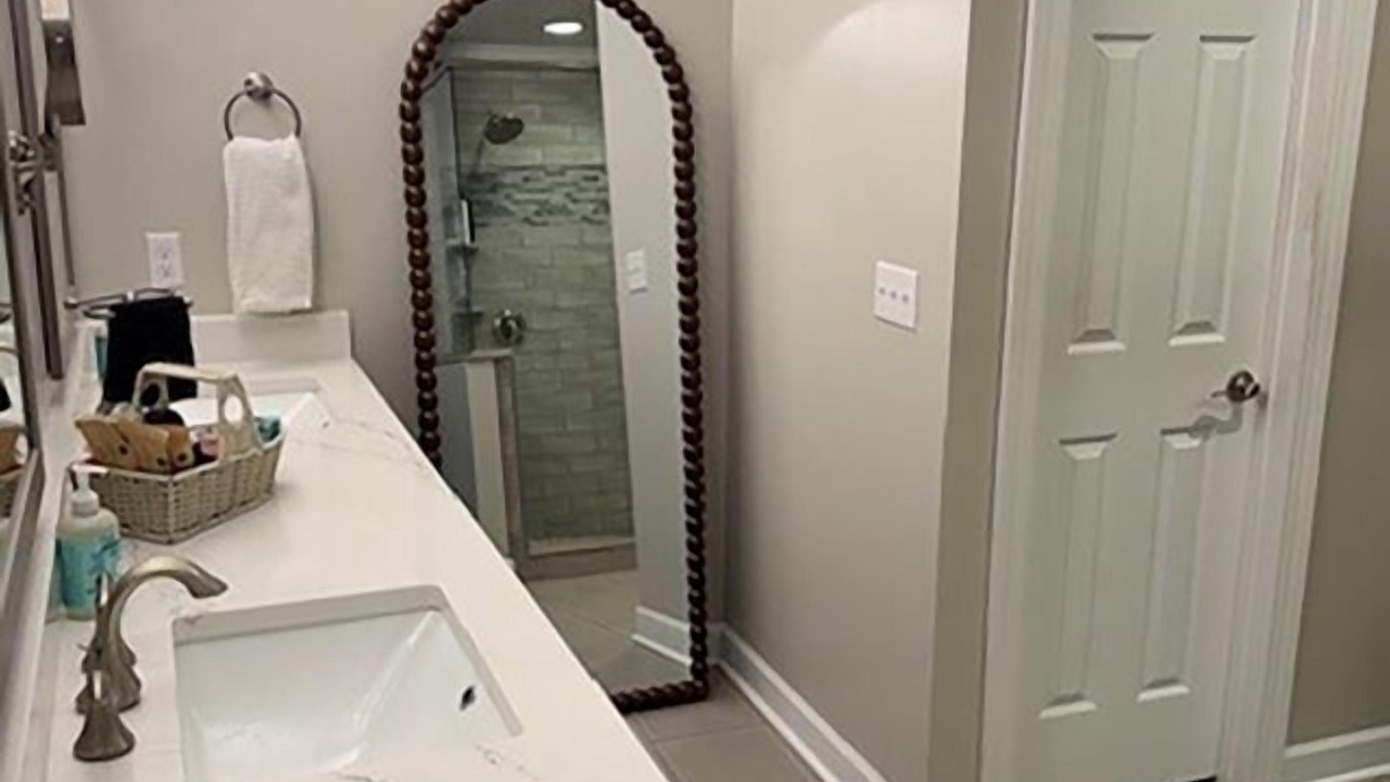 Photo of Bathroom in Westlake Corner