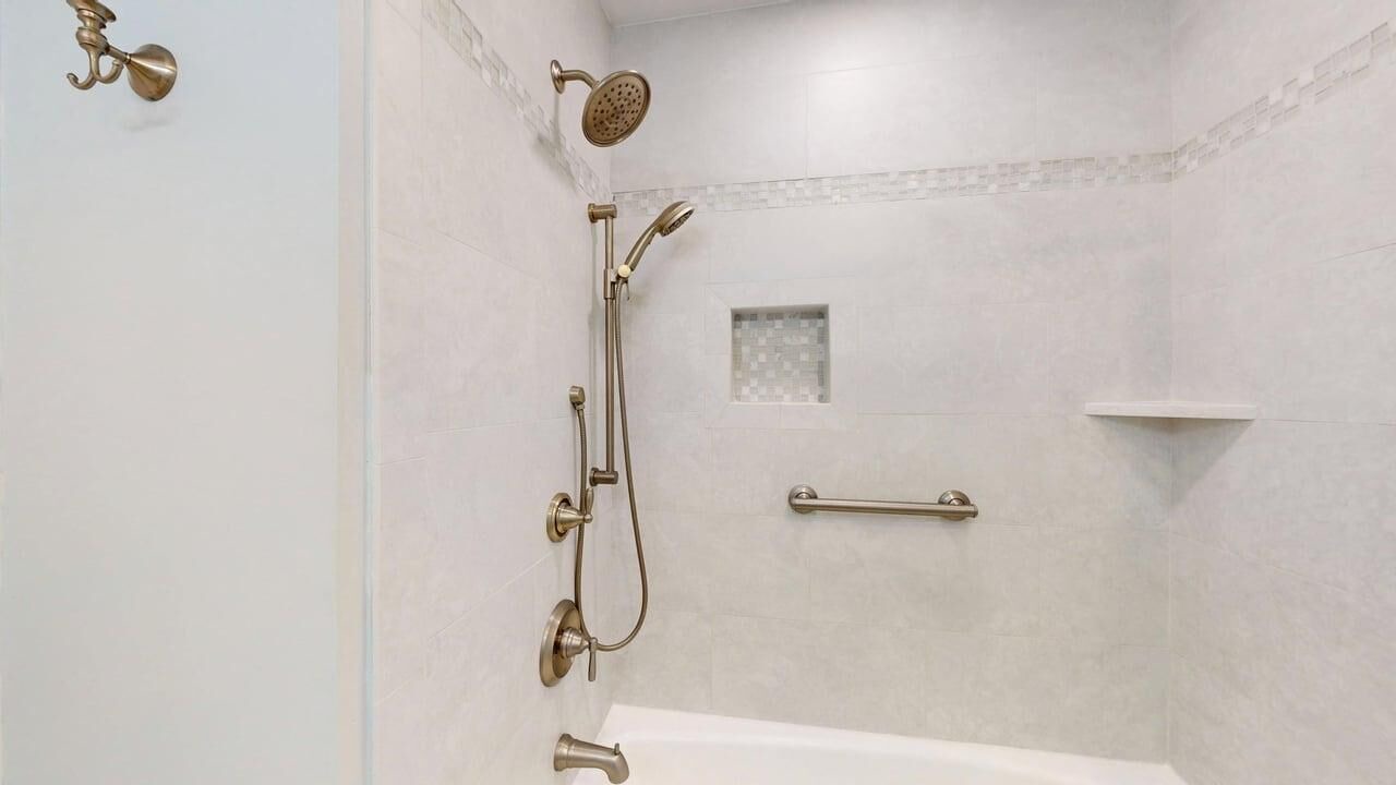 Photo of Bathroom in Palmetto Dunes