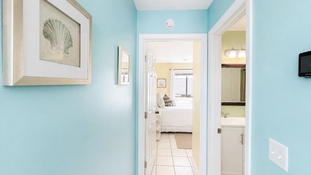 Photo of Bedroom in North Carolina Coast