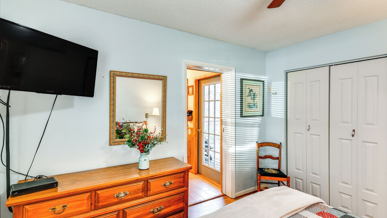 Photo of Bedroom in Newland