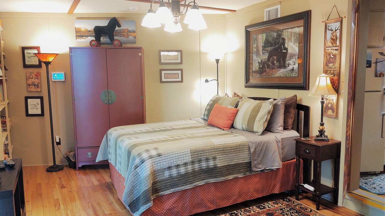 Photo of Bedroom in Bryson City