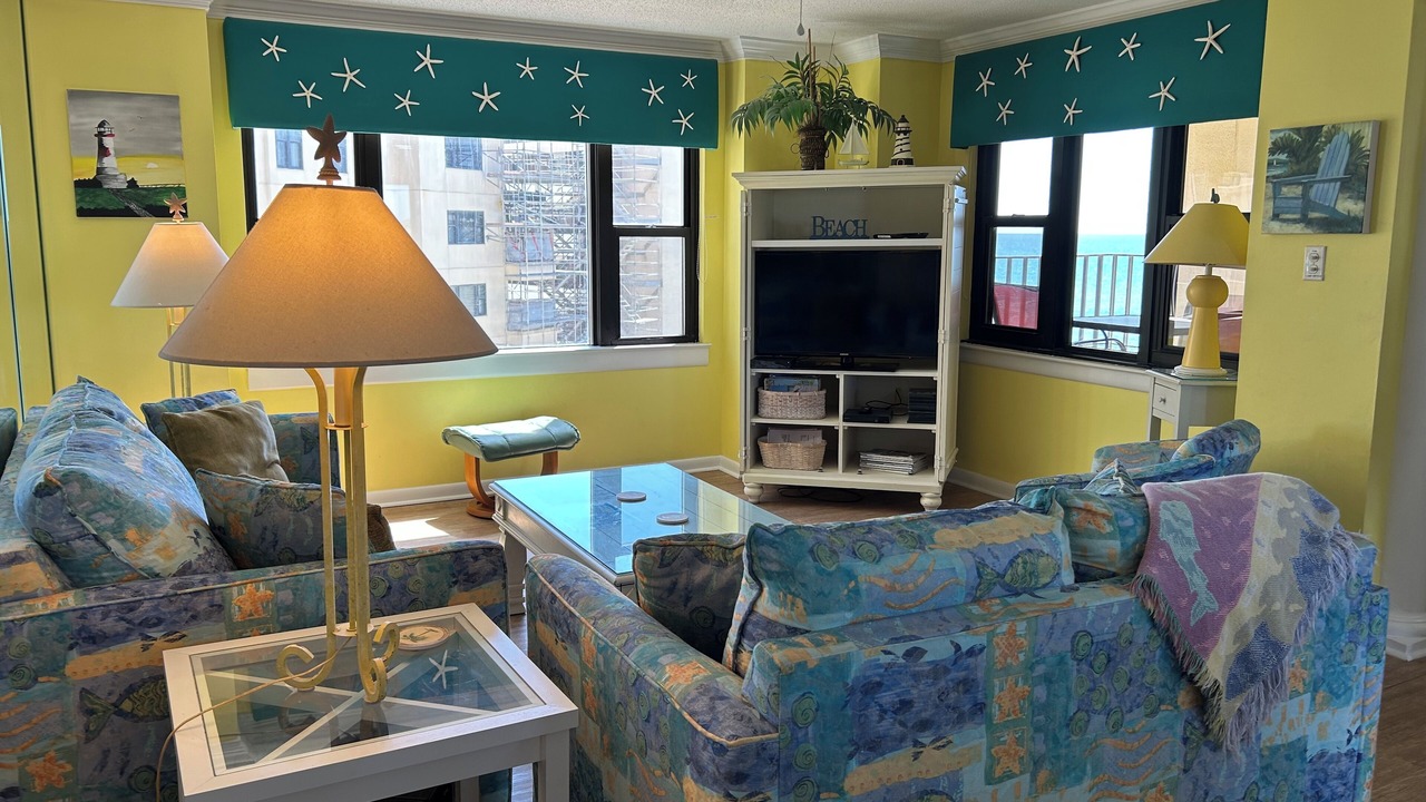 Photo of Livingroom in Indian Beach