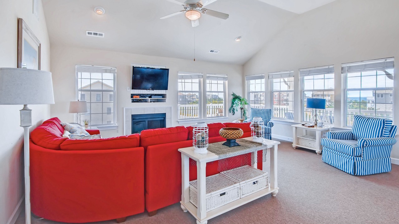 Photo of Bedroom in Wind Over Waves
