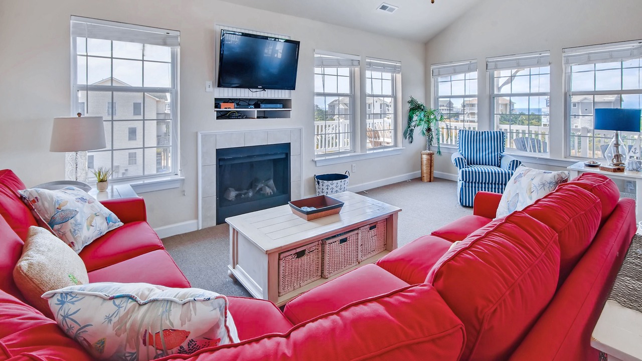 Photo of Bedroom in Wind Over Waves