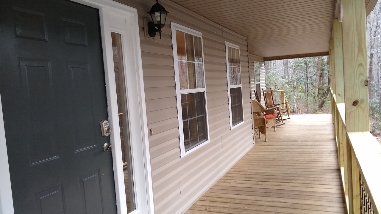 Photo of Patio Balcony in Sherwood Forest