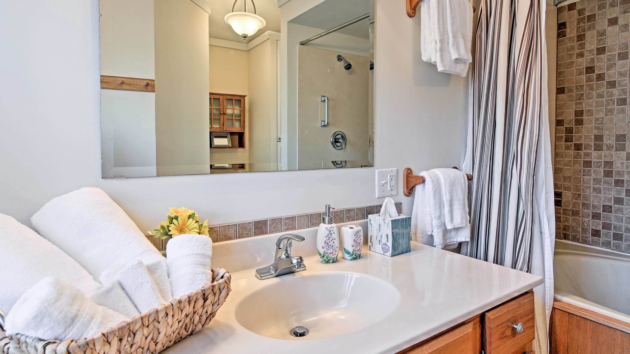 Photo of Bathroom in Stecoah
