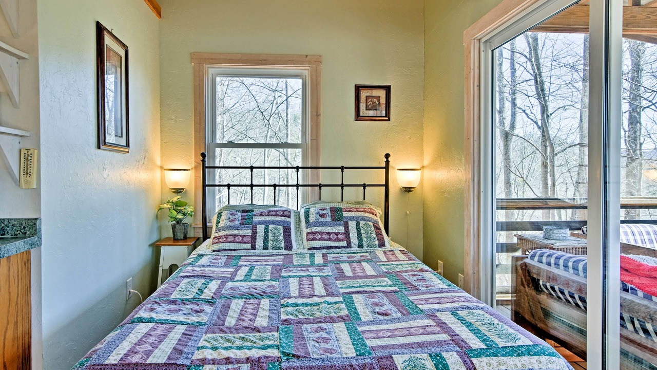Photo of Bedroom in Stecoah