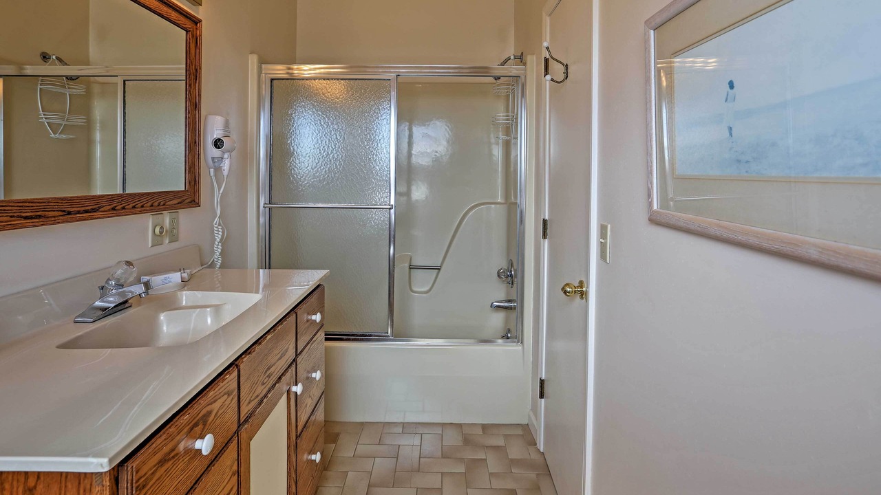 Photo of Bathroom in Sunset Beach
