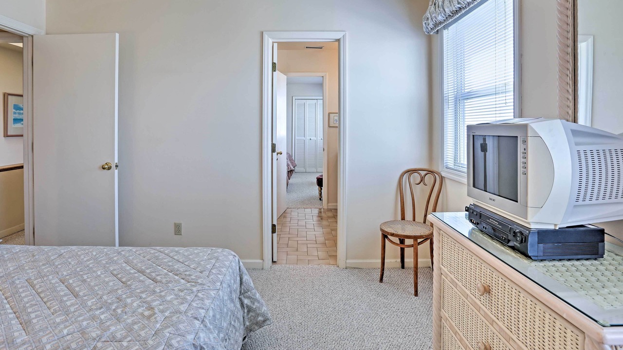 Photo of Bedroom in Sunset Beach