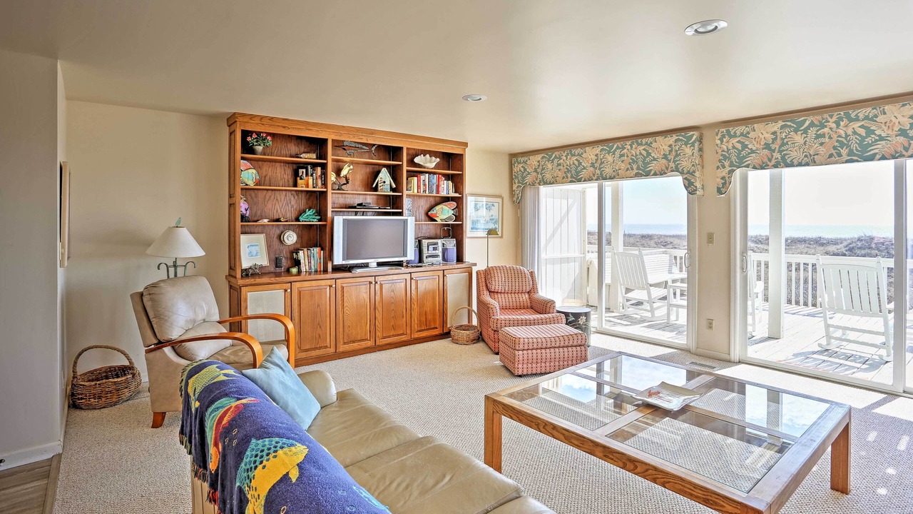 Photo of Livingroom in Sunset Beach